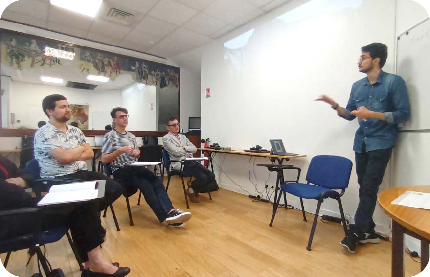 Formations de langues étrangères et examens à Paris (Français (FLE), anglais, arabe, espagnol, italien, chinois, hindi,...)